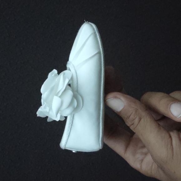 STUART WEITZMAN BABY ANN Kids # 3431118-S19 - Picture 3 of 17